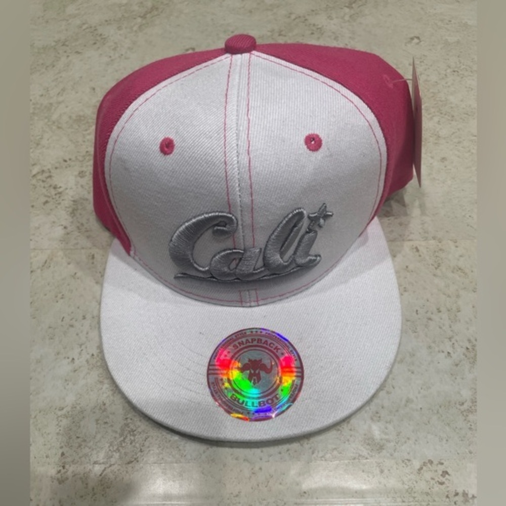 Cali hat